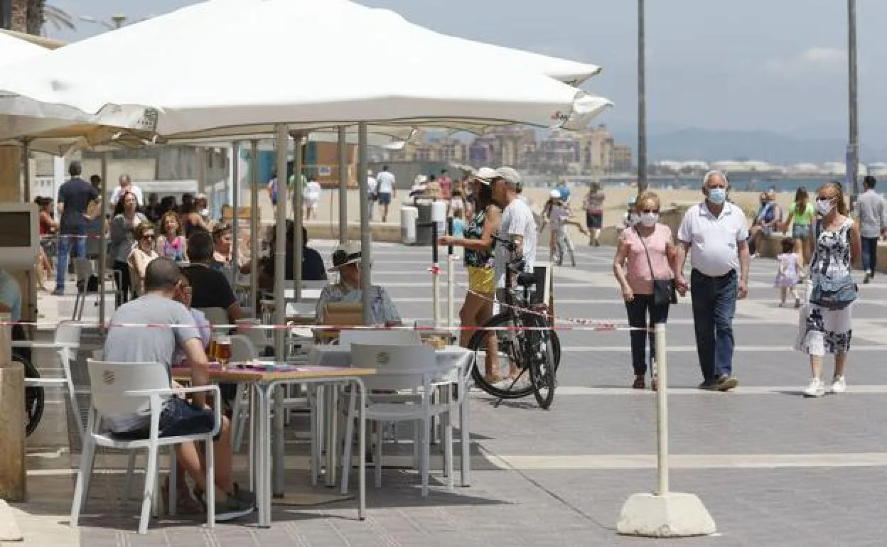 Los Hosteleros De Valencia Piden Un Plan De Rescate Tras Las ...